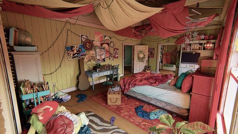 #Uncharted #bedroom Dream Rooms, Cramped Bedroom, Victorian Room, Teenage Bedroom, Dream Room Inspiration, House Room, Room Ideas Bedroom, Dream House Decor, Cool Rooms