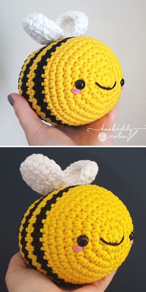 Cute And Happy Crochet Amigurumi Bees.  This chunky and bulky bumblebee is such a cutie, I can't even! What's more, due to the rounded shape, it's a very simple and easy to crochet pattern, that will be a stunning part of your baby nursery or a cute porch decoration!   #freecrochetpattern #amigurumi #bee Bee Amigurumi, Kat Haken, Crochet Toys Free, Crochet Bee, Crochet Amigurumi Free Patterns, Crochet Amigurumi Free, Haken Baby, Crochet Diy, Crochet Animal Patterns