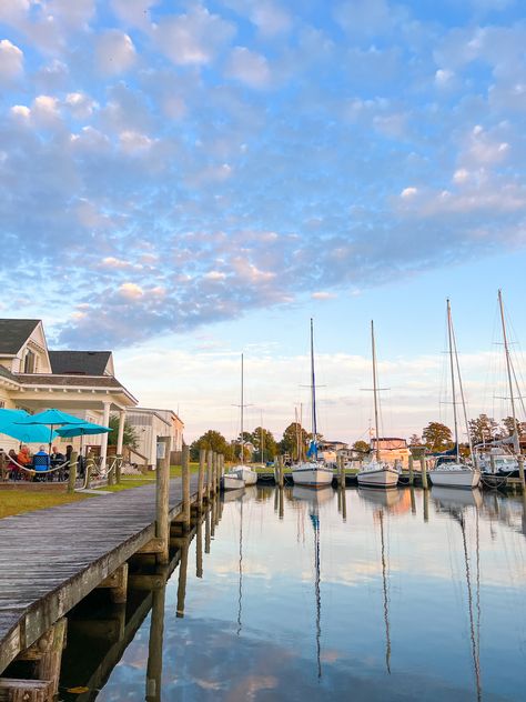 Roaring Twenties, Edenton North Carolina, Carolina Girls, Travel 2024, Carolina Girl, Waterfront Restaurant, Travel Log, Roaring 20s, Girls Weekend