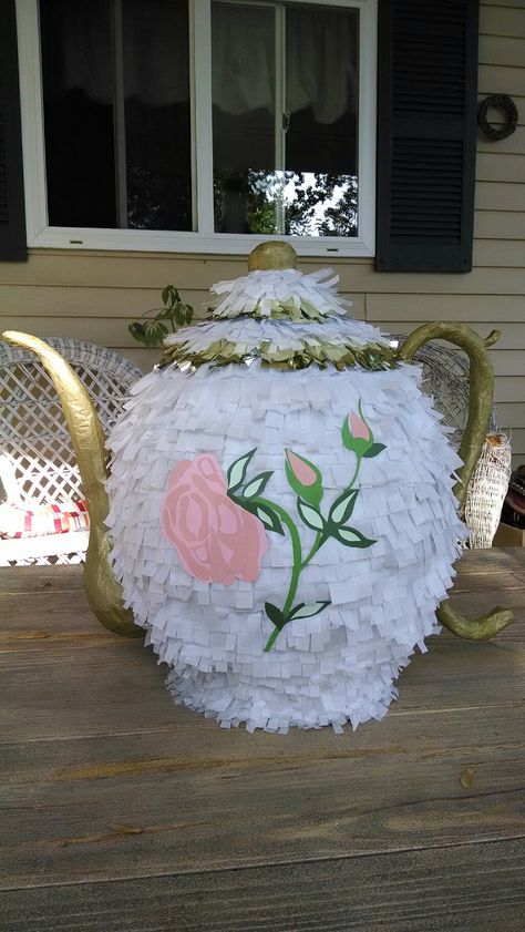 c2014 smackitpinatas. Custom teapot piñata. Spout, handle and knob all hand formed using mache technique; no forms. Rose pattern drawn and cut by hand, not computer printed. Fairy Theme Birthday Party, Girls Tea Party Birthday, Pinata Ideas, How To Make Pinata, Kids Tea Party, Fairy Garden Birthday Party, Piñata Ideas, Beauty And The Beast Party, Diy Pinata