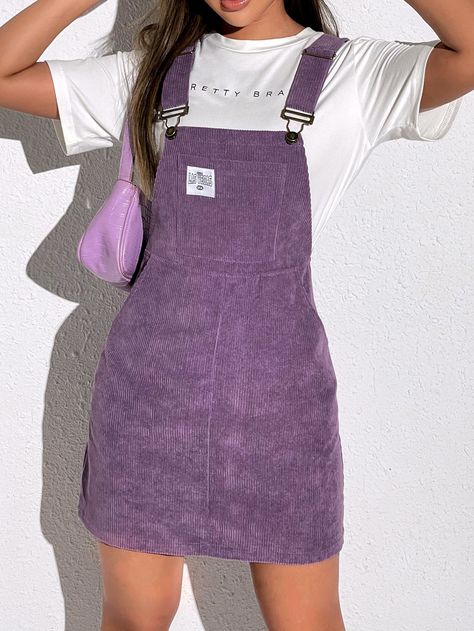 Pinafore Dress Outfit, Corduroy Pinafore Dress, Corduroy Overall, Corduroy Overall Dress, Kleidung Diy, Classy Casual Outfits, Really Cute Outfits, Cute Simple Outfits, Overall Dress