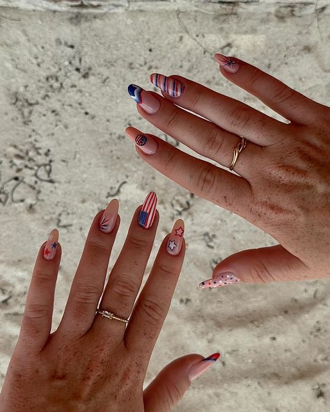 #fourthofjuly #4th #america #usa #independence #nails #usflag #flag #naildesign Usa Flag Nails, Independence Nails, Flag Nails, America Nails, Patriotic Nails, America Birthday, Us Flags, 4th Of July Nails, July Nails