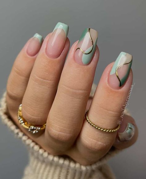 Mint Green Nails, Bridesmaids Nails, Mint Nails, Green Acrylic Nails, Green Nail Art, Green Nail Designs, Square Nail Designs, Nagel Inspo, Minimalist Nails