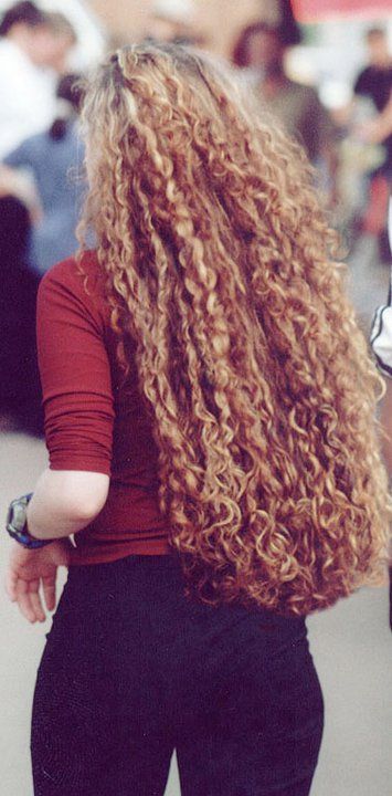 Curly Hair Problems, Red Curly Hair, Fesyen Rambut, Ideas Hairstyles, Beautiful Curly Hair, Curly Hair Inspiration, Hair Straight, Hairstyles Long, Hair Crush