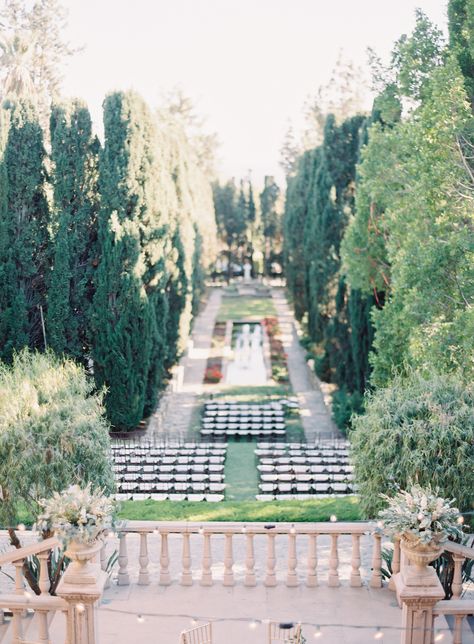 Villa del Sol Oro Wedding | photography by http://thegreatromancephoto.com/ West Coast Wedding Venues, California Villa, Catering Photography, European Wedding Venue, Wedding Locations California, Wedding 101, Reception Layout, Hacienda Wedding, West Coast Wedding