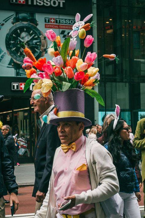 The Fifth Avenue Easter Bonnet Parade, New York City • The Wanderbug New York Easter Bonnet Parade, Top Hat Easter Bonnet, Spring Hat Ideas, Easter Parade Hats, Easter Bonnet Ideas For Adults, Easter Hat Parade Ideas Schools, Spring Hat Parade, Easter Hat Parade Ideas, Easter Hat Ideas