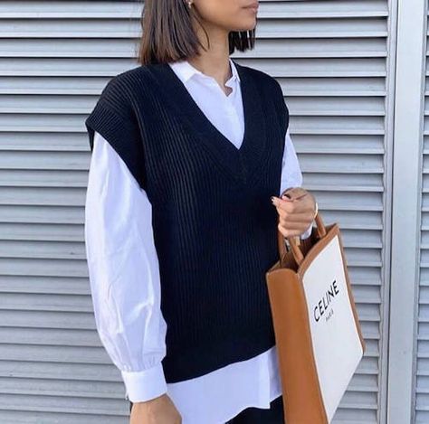 70+ Chic Sweater Vest Outfit Ideas for Every Occasion How To Style Sweater Vest, Knit Vest Outfits For Women, Knitted Vest Outfit, How To Style A Sweater Vest, Sweater Vest Outfit Women, Black Vest Outfit, Black Knitted Vest, Knit Vest Outfit, Vest Outfits For Women