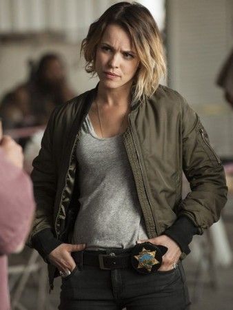 Ani Bezzerides True Detective Season 2 Cotton Jacket - Fit Jackets True Detective Hbo, Classic Mystery Novels, Rachel Anne Mcadams, Detective Outfit, Female Detective, Detective Aesthetic, Vince Vaughn, Michelle Monaghan, True Detective