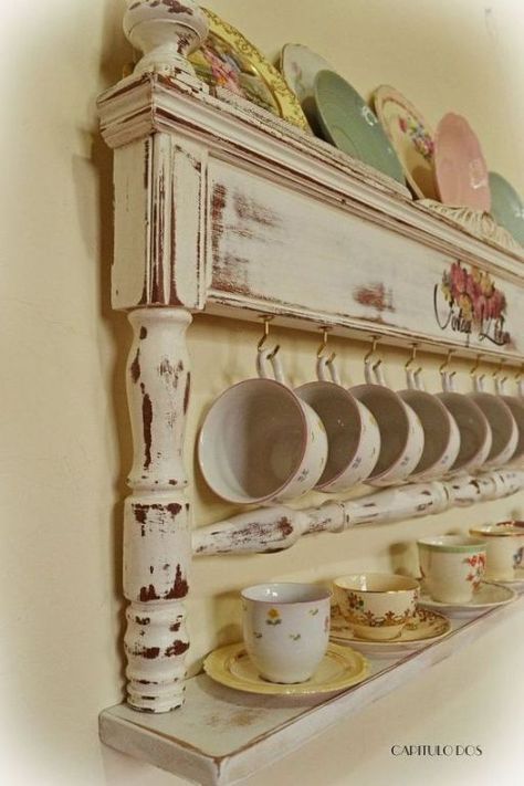 Shabby Chic Decorating, Commode Shabby Chic, Chic Kitchen Decor, Diy Muebles Ideas, Plates And Cups, Diy Dekor, Shabby Chic Kitchen Decor, Decoration Shabby, Popular Diy