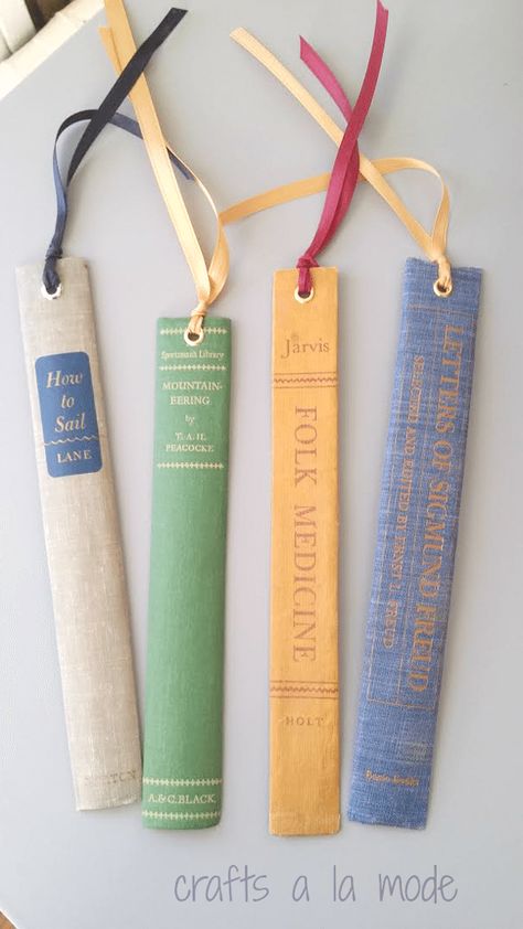 Marque Page Diy, Book Fair Ideas, Bookmarks To Make, Diy Vintage Books, 2nd Grade Crafts, Diy Marque Page, Diy Old Books, Vika Papper, Bookmark Diy