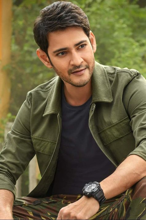 Apart from being an immensely talented actor, Mahesh Babu is a legit style icon for many people in this country. Being the hugely successful star that he is, he has often given us some astounding style statements, time and time again.  © Instagram/urstrulymaheshWhen it comes to his watches though, he is on a different playing field altogether.We take a sneak peek into his watch collection and pick some really tasteful timepieces. Apart from some insanely expensive pieces, we al