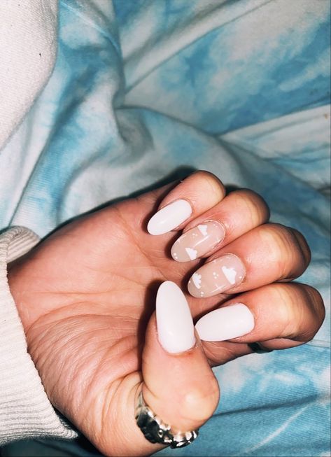 White Nails With Clouds, Round Nails Long, White Cloud Nails, Round Acrylic Nails Design, Cloud Nails, Nails Round, Rounded Acrylic Nails, Nails Designs Ideas, Acyrlic Nails