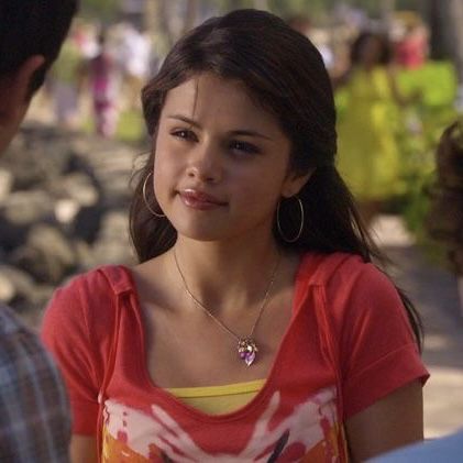 Alex Russo Icons, Selena Gomez Icons, Selena Gomez Icon, Selena Gomez Album, Selena Gomez Photoshoot, Alex Russo, Selena Gomez Style, Waverly Place, Selena G