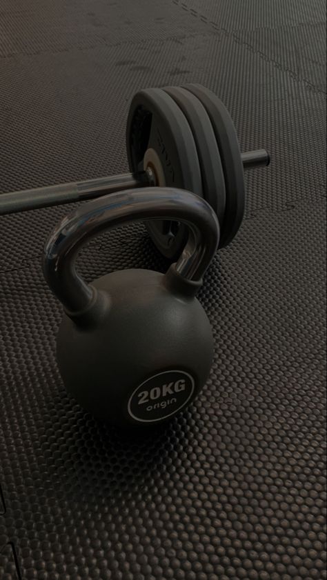 Kettlebell Clean, Build Your Own Home, Kettlebell Deadlift, Diy Home Gym, Gym Aesthetic, Gym Photos, Gym Pictures, Kettlebell Training, Crossfit Gym