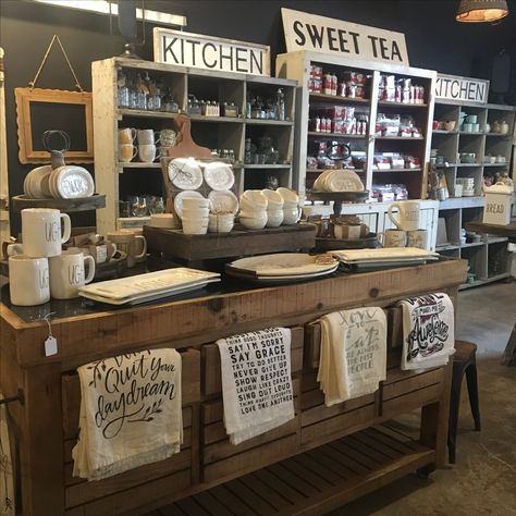 Cafe And Gift Shop Ideas, Small Country Store Ideas, Pharmacy Display Ideas, Farmhouse Store Front Ideas, Merchantile Ideas, Small Gift Shop Interiors, Farm Store Ideas, Cottage Store, Gift Shop Interiors