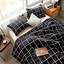 Check this out! Black Grid Bedding, Grid Bedding, Black White Bedding, Black Comforter Sets, Apartment Decorating Themes, Aesthetic Bedding, Plaid Bedding Sets, Black Bed Set, Plaid Comforter