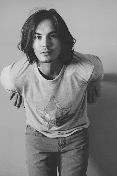 pretty little liars Caleb a sexy Pretty Little Liars, Caleb Pretty Little Liars, Caleb Rivers, Tyler Blackburn, Pretty Litte Liars, The Perfect Guy, Tv Actors, Good Looking Men, Celebrities Male