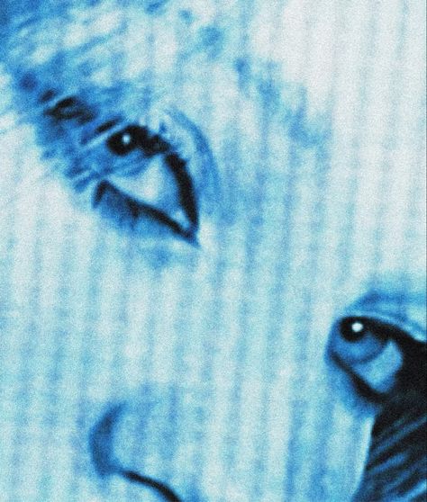 Blue Stargirl Aesthetic, Shoegaze Aesthetic Blue, Light Blue Grunge Aesthetic, Y2k Grunge Moodboard, Early 2000s Blue Aesthetic, Random Blue Things, Gunmetal Blue Aesthetic, Indie 2000s Aesthetic, Blue Aesthetic Grunge Vintage