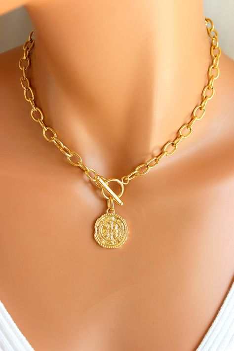 18kt Gold Jewelry, 14kt Gold Jewelry, Locket Chain, Ancient Coin Jewelry, Coin Choker, Gold Locket Necklace, Chunky Choker, Choker Gold, Ancient Coin