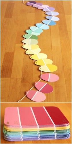 Diy – Velikonoce, Paint Chip Crafts, Easter Egg Garland, Kerajinan Diy, Diy Ostern, Easter Garland, Paint Chip, Easter Crafts Diy, Spring Holidays