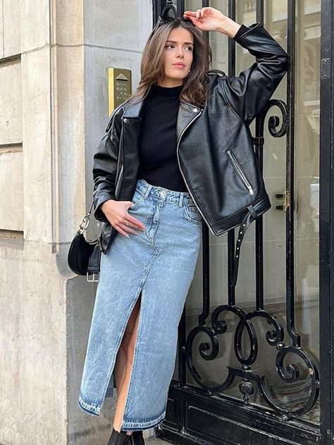 Denim Long Skirt Outfit, Skirt Jeans Outfit, Denim Skirt Outfit Winter, Long Jean Skirt Outfits, Demin Skirt Outfit, Long Denim Skirt Outfit, Jean Skirt Outfits, Long Jean Skirt, Jean Skirts