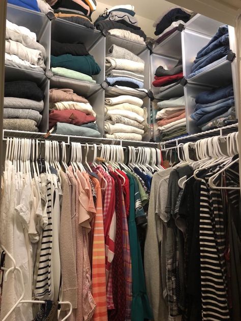 Organisation, Sweater Organizer Ideas, Storage Above Closet Spaces, Sweatshirt Storage Ideas, Clothes Storage Ideas For Small Spaces, Small Apartment Closet, Sweater Storage, Big Closets, Clothes Closet Organization