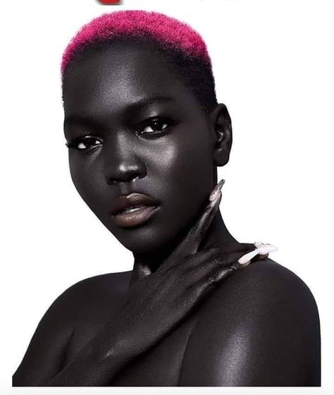 Darkest Skin, Nyakim Gatwech, South Sudanese, African American Braided Hairstyles, Dark Skin Models, African American Models, Mursi Tribe Woman, Minimal Makeup Look, Blue Lipstick
