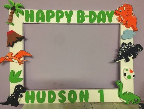 Dinosaur photo frame Etsy: Princesscreationson www.Facebook.com/PrincessGift13 Dinosaur Photo Booth Frame, Dinosaur Picture Frame, Dinosaur Photo Booth, Dinosaur Photo, Vbs 2023, Frame Props, Dinosaur Themed Birthday Party, Photo Frame Prop, Diy Photo Frames