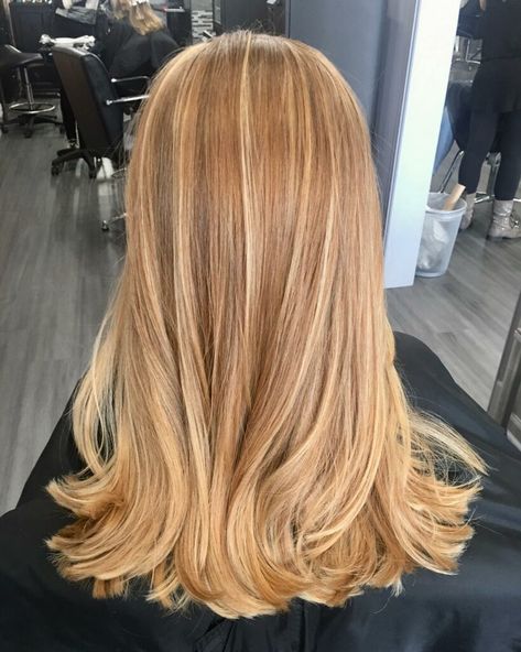 Balayage, Blonde Hair On Red Hair, Golden Blonde With Copper Lowlights, Expensive Copper Hair, Very Pale Skin Hair Color, Copper Blonde With Dark Roots, Light Ginger With Highlights, Strawberry Blonde Light Hair, Ginger Hair Blonde Balayage