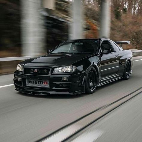 #R34 #nismo #r34 #blacked #out Mk4 Supra, Skyline R35, B13 Nissan, Nissan Gtr Nismo, Gtr R32, Gtr Nissan, Gtr Skyline, Nissan Skyline R34, Serie Bmw