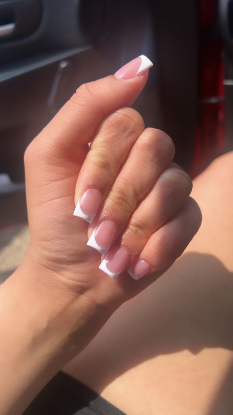 short square french tip.🤍 Simple Nails Short French Tips, French Nails Small Nail, Short Chunky French Tips, Tumblr, Short Square Shaped Acrylic Nails, Acrylic Square French Tip Nails, Classy White Tip Nails, Back To School Nails Acrylic Short French Tip, Cute Medium Length Acrylic Nails