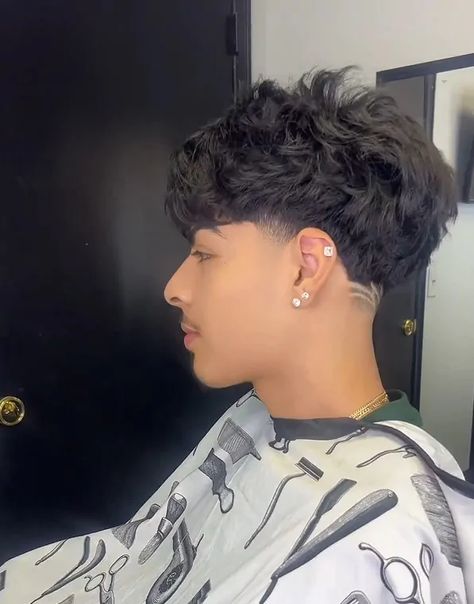 26 Cool Fluffy Edgar Haircut Ideas 2024 The Edgar Haircut, Edgar Haircut Fluffy, Teen Boy Haircuts Wavy Hair, Edgar Haircut Curly, Wavy Edgar, Curly Hair Edgar, Edgar Haircut Curly Hair, Edgar Haircut Straight Hair, Haircut Edgar