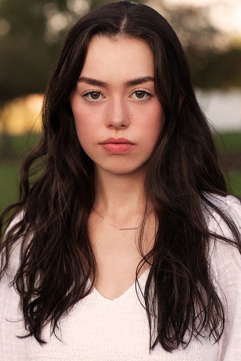 Anneliese Judge, Netflix Actress, Outdoor Headshots, Sweet Magnolias, Europe Aesthetic, Actor Headshots, Sweet Magnolia, Girl With Brown Hair, Female Character Inspiration