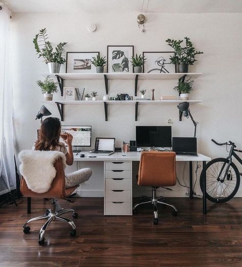 Double Desk Office, Double Home Office, Shared Office Space Ideas, Shared Home Offices, His And Hers Office, Shared Home Office Ideas, Shared Home Office, Ideas Baños, Double Desk