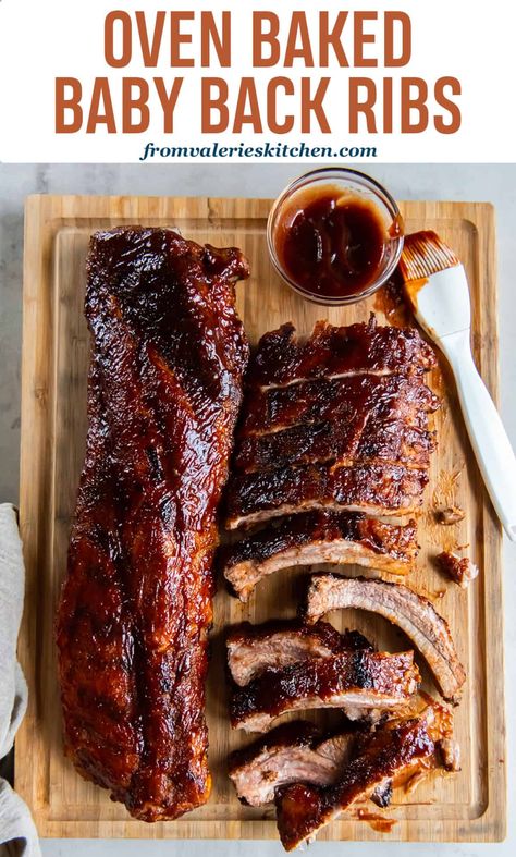 This recipe for Oven Baked Baby Back Ribs makes it easy to have BBQ on the menu anytime of year. A smoky spice rub and easy oven method create these tender, flavorful ribs. Essen, Bbq Ribs Recipe Oven, Baby Ribs Recipe, Bbq Ribs In Oven, Oven Baked Baby Back Ribs, Babyback Ribs In Oven, Cooking Spare Ribs, Baked Baby Back Ribs, Back Ribs In Oven