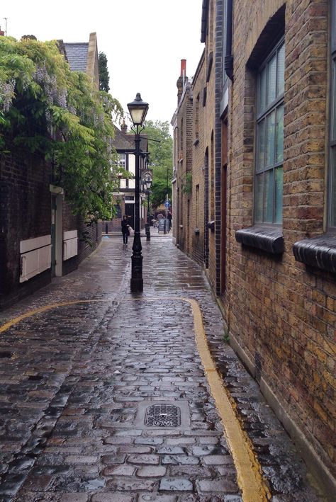 cobbled streets by Colombia Road, London E2 Hackney London Aesthetic, London Alleyway, Collaboration Aesthetic, London Streets, Life In The Uk, Cobbled Streets, Hackney London, East End London, Oc Challenge