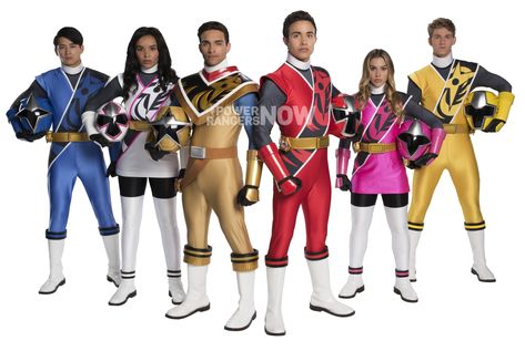 power+rangers+ninja+steel+pink+ranger | Power Rangers Ninja Steel Introduces Gold Ranger - Power Rangers Now Gold Power Ranger, Powe Rangers, Gold Ranger, Power Ranger Birthday Party, Power Rengers, Power Ranger Party, Power Rangers Ninja Storm, Power Rangers Megazord, Power Rangers Ninja Steel