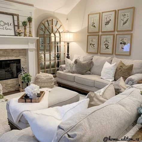 Home Tour: French Country Farmhouse Decorating Ideas To Glam Up Your Space - Rooms Solutions Small Spaces Decorating, Interior Design Small Spaces, Country Couches, Country Lounge, Living Room Designs Farmhouse, Farmhouse Decorating Ideas, Farmhouse Fireplace Decor, Cozy Farmhouse Living Room, French Country Decorating Living Room