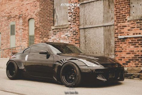 Rocket Bunny 350z, Nissan Z350, Rocket Bunny Kit, Sporty Cars, Rocket Bunny, Nissan 350z, Wallpaper Pc, Car Tuning, Car Wallpapers