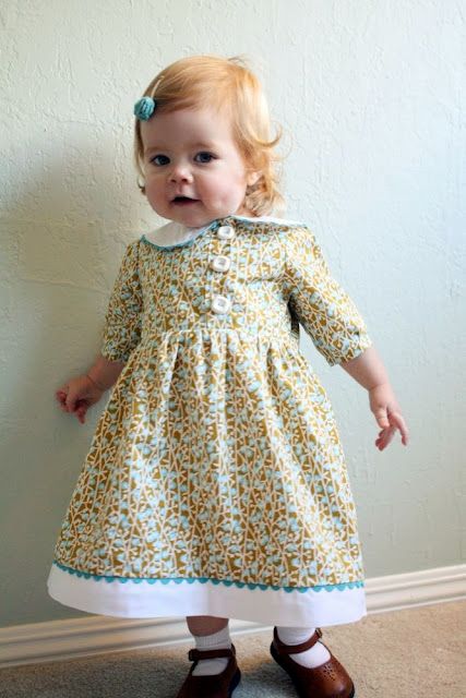 Emma dress sew-along Part 3: sleeves and skirt Long Sleeve Dress Sewing Pattern, Warm Winter Dresses, Trendy Sewing Projects, Sewing Projects Clothes, Dress Patterns Free, Diy Vetement, Dress Sewing Patterns, Girl Pattern, Little Dresses