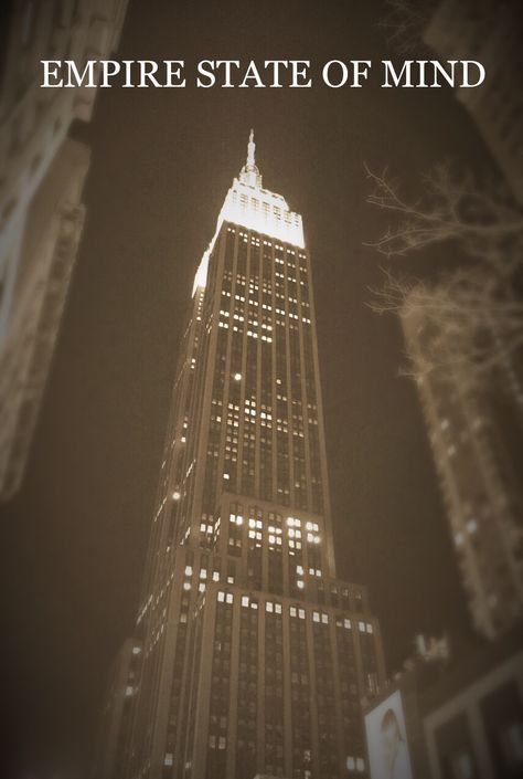 Empire state of mind Empire State Building, Empire State Of Mind Aesthetic, New York Black And White, Empire State Of Mind, Law School, State Of Mind, Empire State, Gossip Girl, Travel Around The World