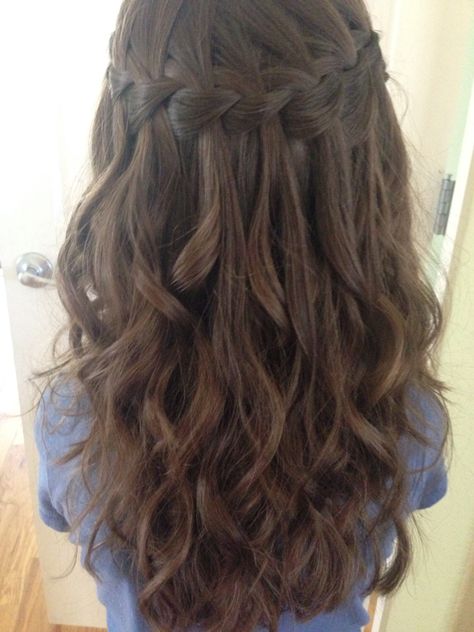Waterfall braid I did on my niece with her next-day curls Military Hairstyles, Women Locs, Waterfall Braid Hairstyle, Women Military, 40s Hairstyles, 2020 Hairstyles, Braided Hairdo, Pigtail Hairstyles, Waterfall Braid