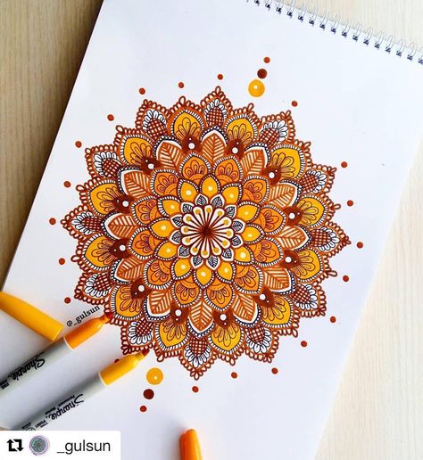 Mandala Illustration Art, Mandala Coloring Ideas, Mandela Art Colorful, Colorful Mandala Drawing, Mandela Paintings, Mandala Art Ideas Creative, Zentangle Colorful, Mandala Art Colorful, Autumn Mandala