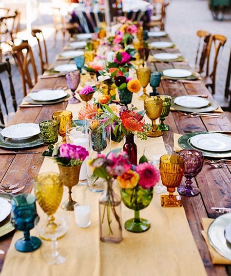 This is the detail your wedding tablescape is missing. Tafel Decor, Deco Champetre, Fiesta Wedding, Festive Wedding, Outdoor Dinner, Garden Wedding Decorations, Ruby Wedding, Mexican Wedding, Colorful Wedding