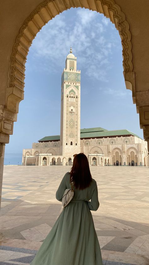 #mosque #islam #muslim #hijab #modesty #casablanca #morocco Chefchaouen Morocco Aesthetic, Casablanca Morocco Aesthetic, Casablanca Aesthetic, Morocco Ootd, Casablanca Mosque, Marrakech Morocco Photography, Marrakech Aesthetic, Marrakech Morocco Aesthetic, Morocco Mosque