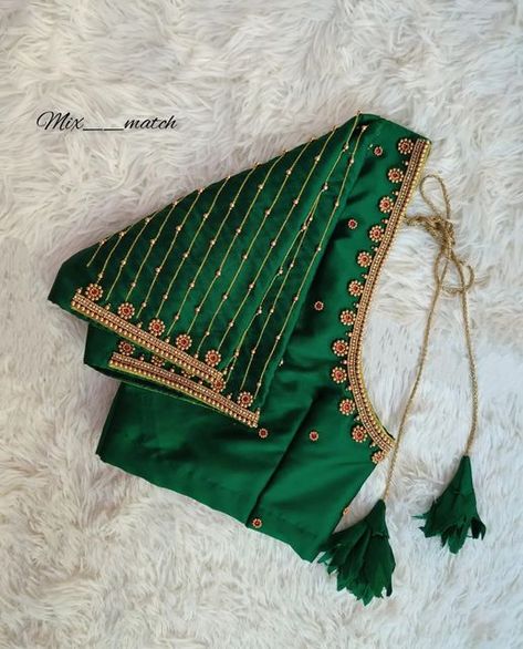 Green Color Aari Blouse Design, Dark Green Work Blouse Designs, Embroidery Green Blouse Designs, Pink With Green Blouse Design, Bottle Green Saree Blouse Designs, Blouse Designs Green Colour, Aari Work Green Blouse Designs, Green Color Aari Work Blouse Design, Minimal Aari Work Blouse