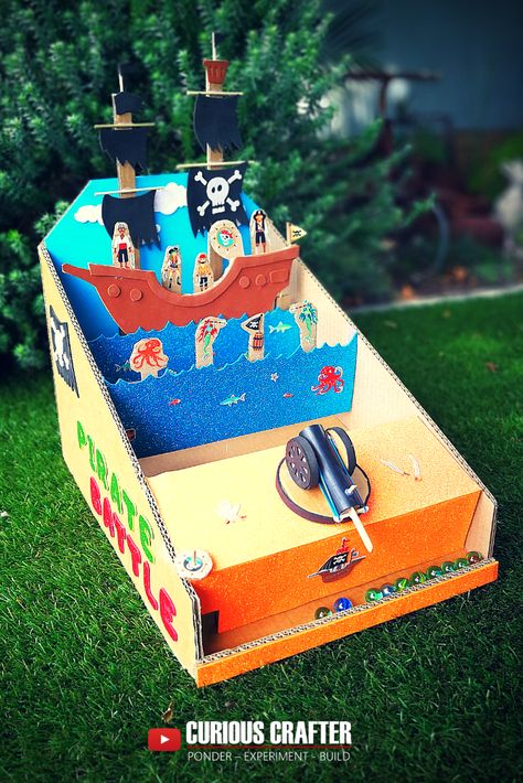 Handmade Games Diy Projects, Diy Cardboard Arcade Games, Cardboard Arcade Games Diy, Cardboard Arcade Games, Diy Arcade Games, Cardboard Games Diy, Cardboard Arcade, Pirate Battle, Cardboard Games