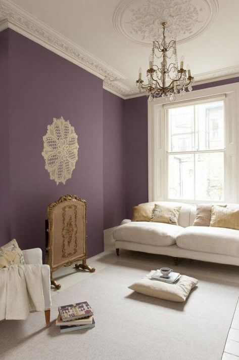 Popular Living Room Colors, Design Ložnic, Purple Living Room, Popular Living Room, Purple Rooms, Bilik Tidur, Purple Walls, Room Color Schemes, Bedroom Paint