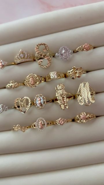 Mexican Jewelry Rings, Latina Gold Jewelry Aesthetic, Gold Rings For Women Mexican, Latino Gold Jewelry, Gold Hispanic Jewelry, Gold Rings Latina, Gold Rings Mexican, Hispanic Gold Jewelry, Gold Ring Inspo Jewelry