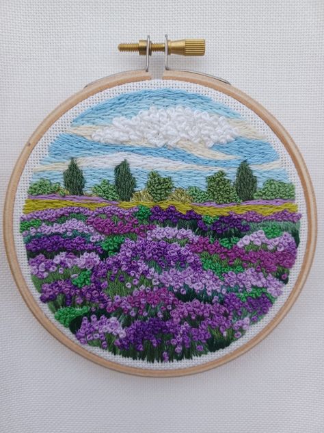 Lavender Field Embroidery, Embroidery Flower Field, Embroidery Field Of Flowers, Landscape Embroidery Ideas, Flower Field Embroidery, Embroidery Landscape Pattern, Embroidery Landscape Easy, Embroidery Inspiration Flowers, Landscape Embroidery Patterns